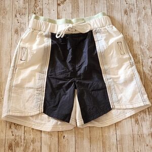 Free People Sundaze board shorts white black NWOT XS women's